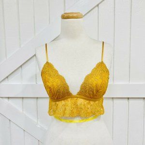 Forever 21 XL Yellow Gold Lace Bralette Flutter Ru